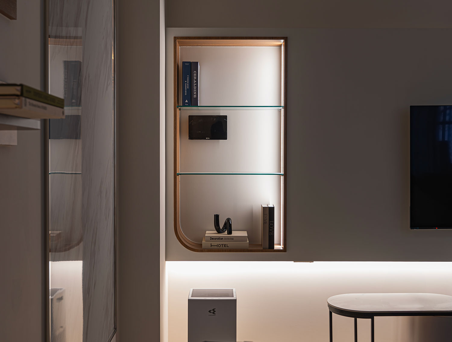 安厝室內設計_留白見質 光影共生 織就柔軟溫馨的都會棲居照片3