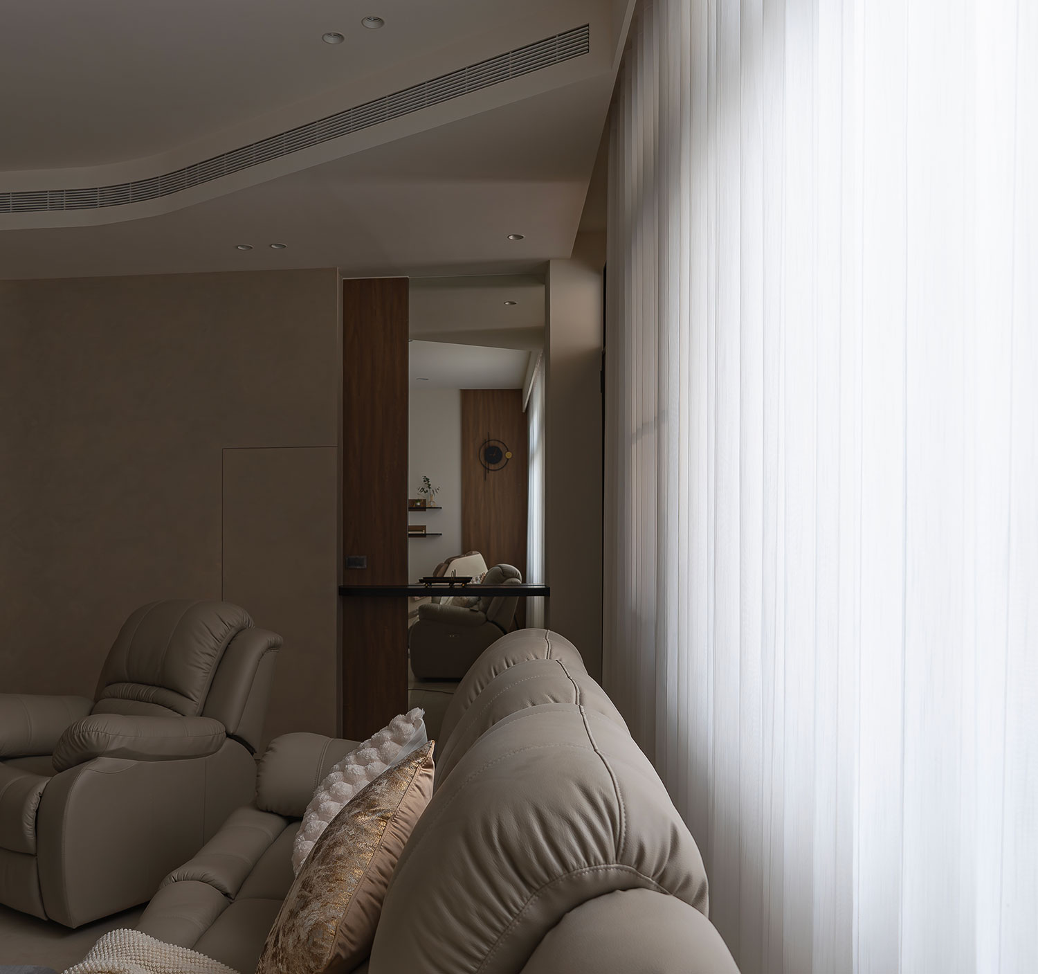 安厝室內設計_留白見質 光影共生 織就柔軟溫馨的都會棲居照片7